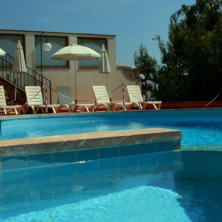 Apartment Andros *